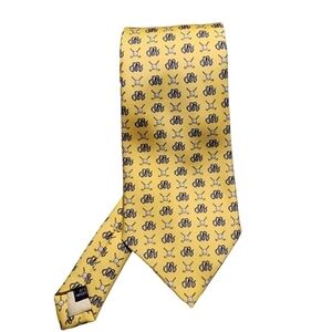 Vinyard Vines Miramount Country Club Yellow Golf 100% Silk Tie